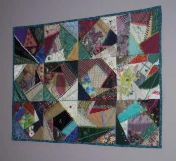 Hanging Quilts with Command Strips. AdventureQuilter.com